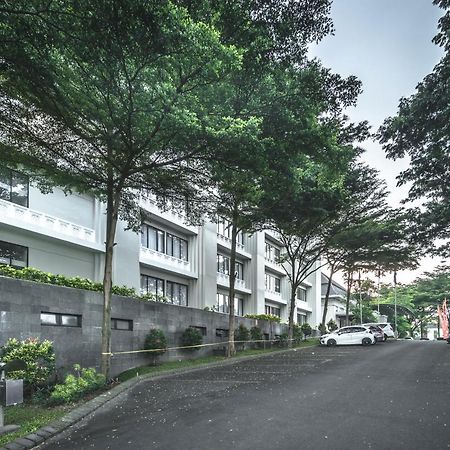 แฮริส โฮเต็ล แอนด์ คอนเวนชั่น มาลัง Hotel มะลัง ภายนอก รูปภาพ